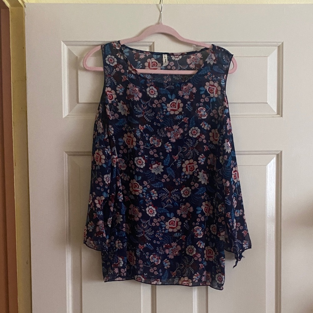 NWOT Magic Fit Navy Floral Cold Shoulder Blouse, Size L